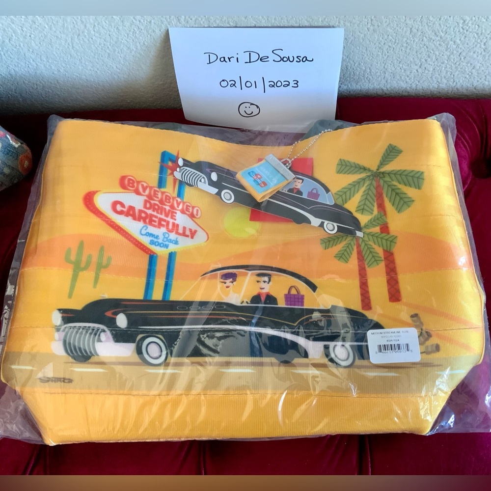 "Leaving Las Vegas" Medium Streamline Tote Bag | Shag X Harveys "Viva Las Vegas"